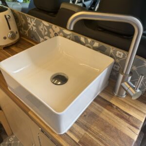 Vasque Marcel — céramique blanche carrée